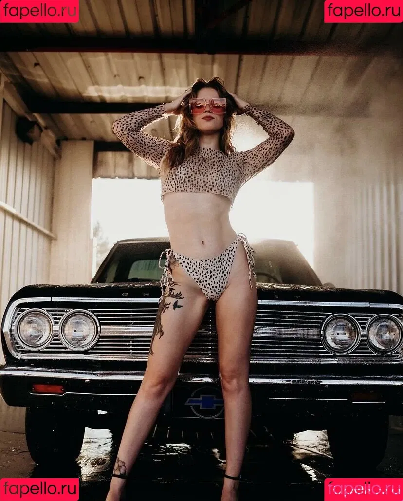 Cera Gibson Onlyfans Photo Gallery 