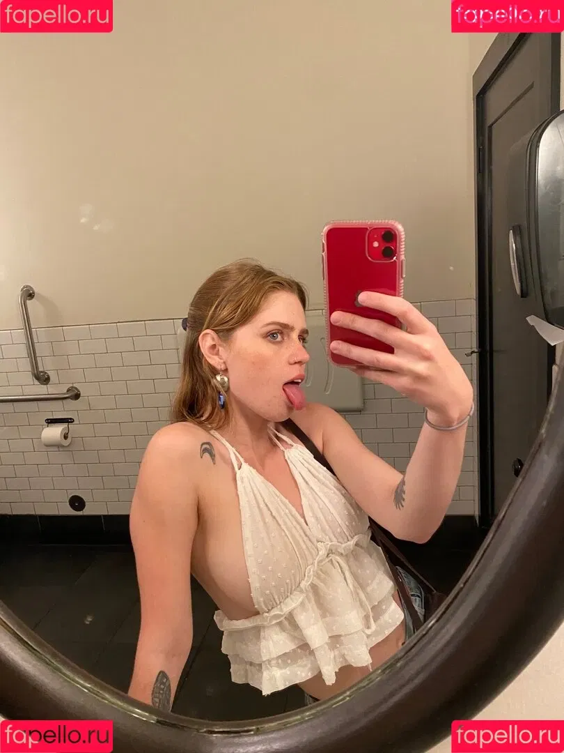 Cera Gibson Onlyfans Photo Gallery 