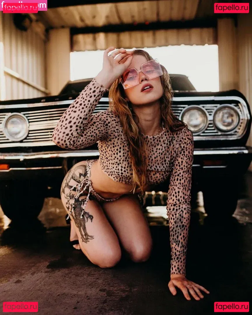 Cera Gibson Onlyfans Photo Gallery 