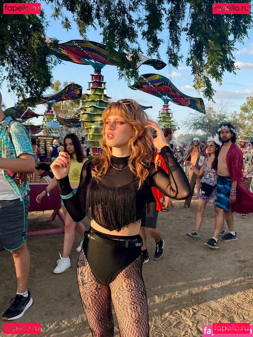 Cera Gibson Onlyfans Photo Gallery 