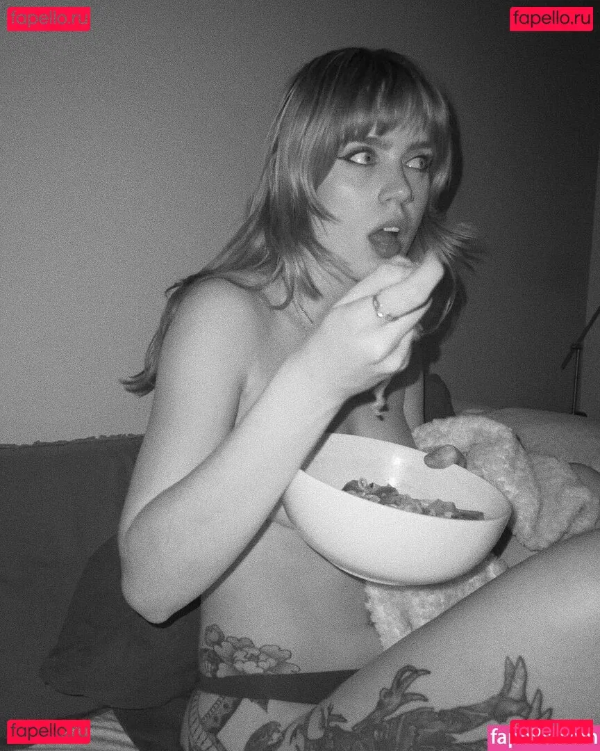 Cera Gibson Onlyfans Photo Gallery 