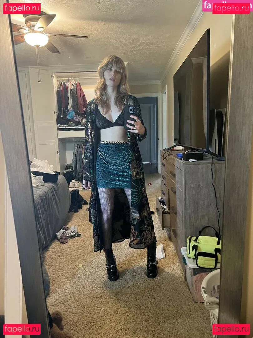 Cera Gibson Onlyfans Photo Gallery 