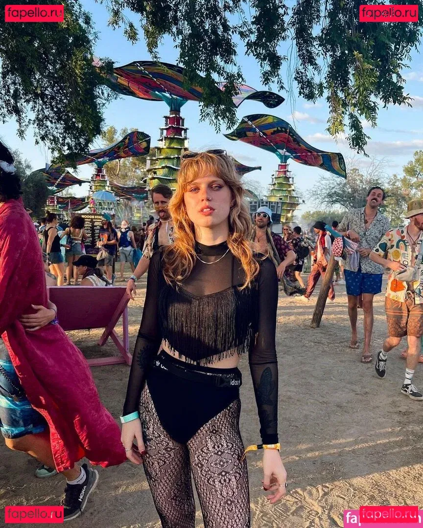 Cera Gibson Onlyfans Photo Gallery 