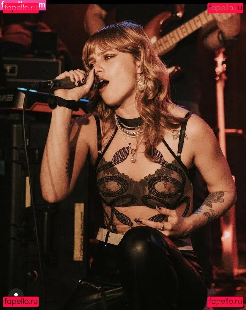 Cera Gibson Onlyfans Photo Gallery 