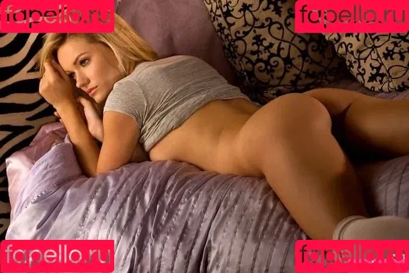 Caitlin O'Connor Onlyfans Photo Gallery 