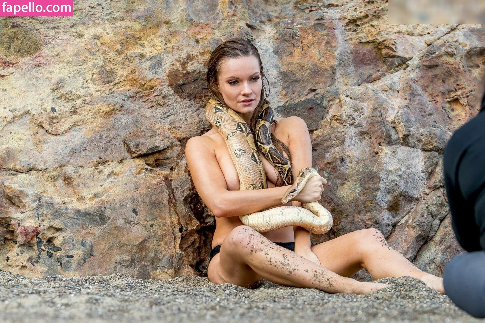 Caitlin O'Connor Onlyfans Photo Gallery 