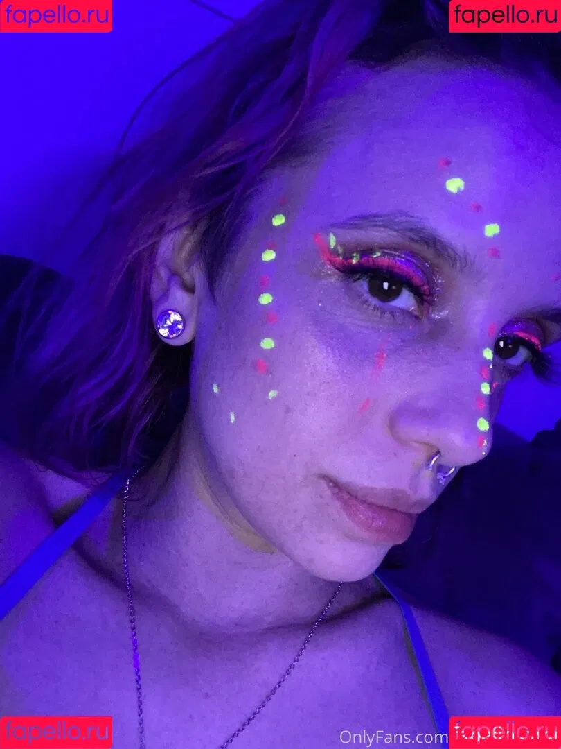embermarley Onlyfans Photo Gallery 