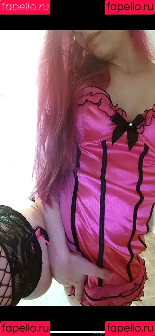 embermarley Onlyfans Photo Gallery 