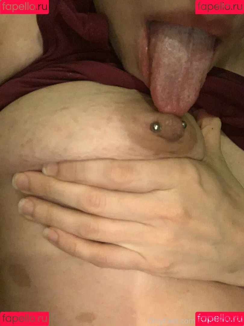 embermarley Onlyfans Photo Gallery 