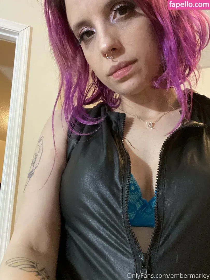 embermarley Onlyfans Photo Gallery 