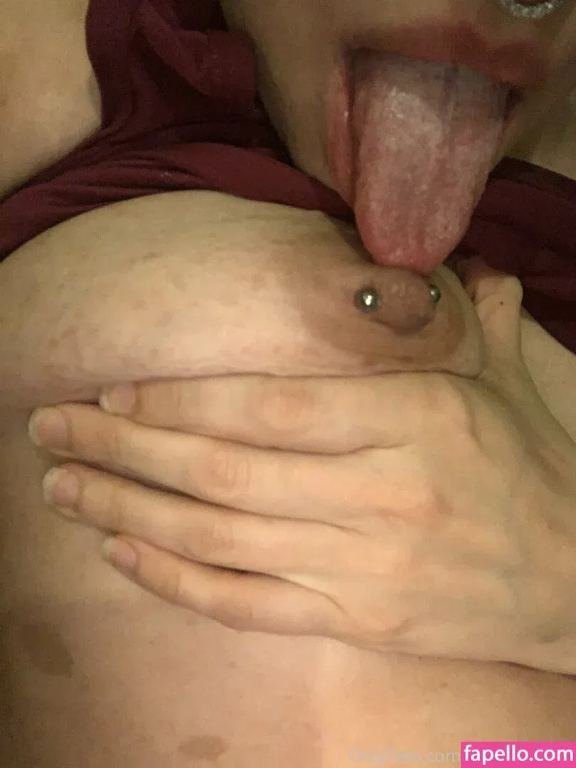 embermarley Onlyfans Photo Gallery 