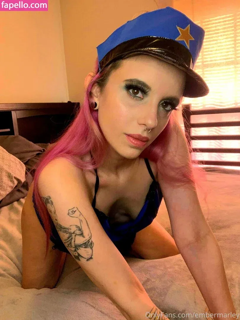 embermarley Onlyfans Photo Gallery 