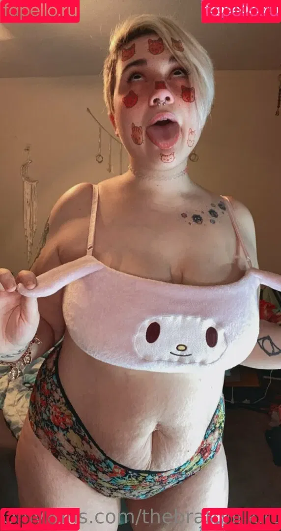 thebrattylilkitten Onlyfans Photo Gallery 