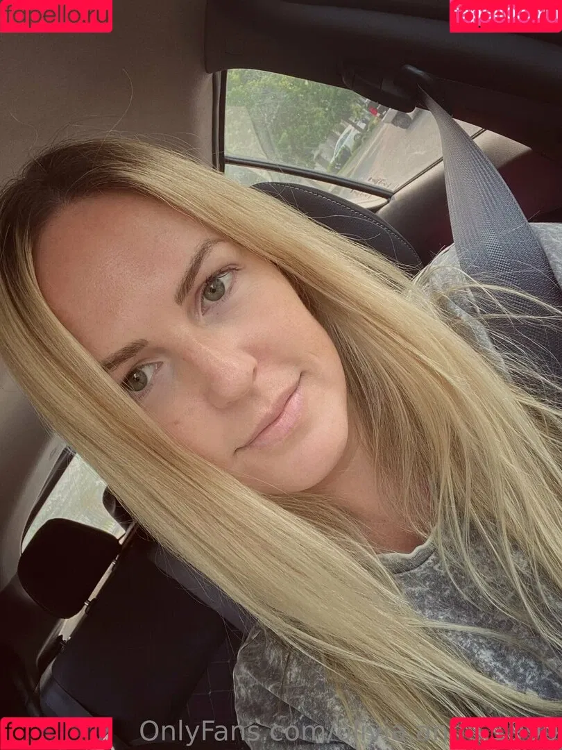 Olivia Anne 1990 Onlyfans Photo Gallery 