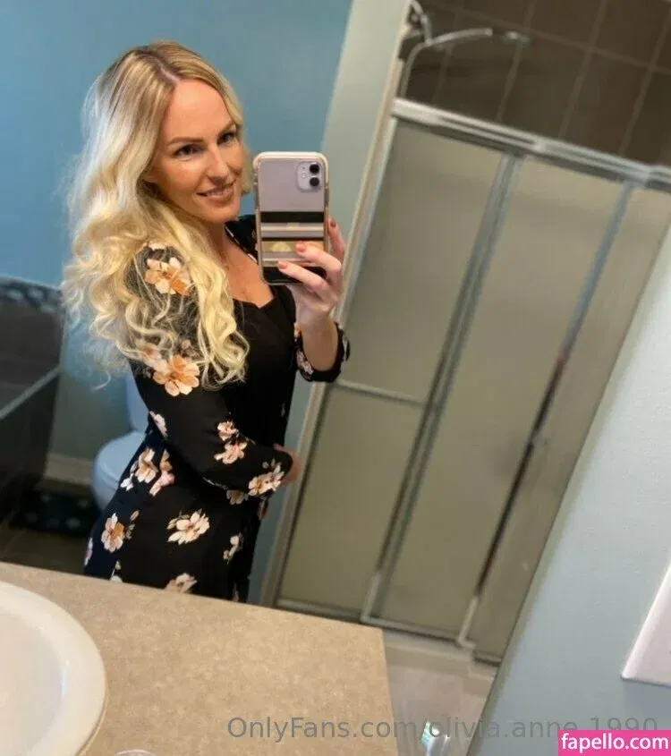 Olivia Anne 1990 Onlyfans Photo Gallery 
