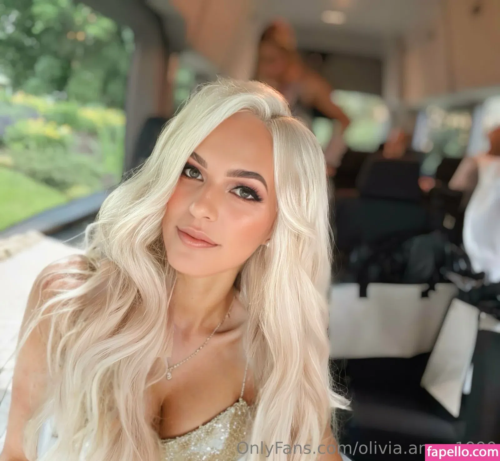 Olivia Anne 1990 Onlyfans Photo Gallery 