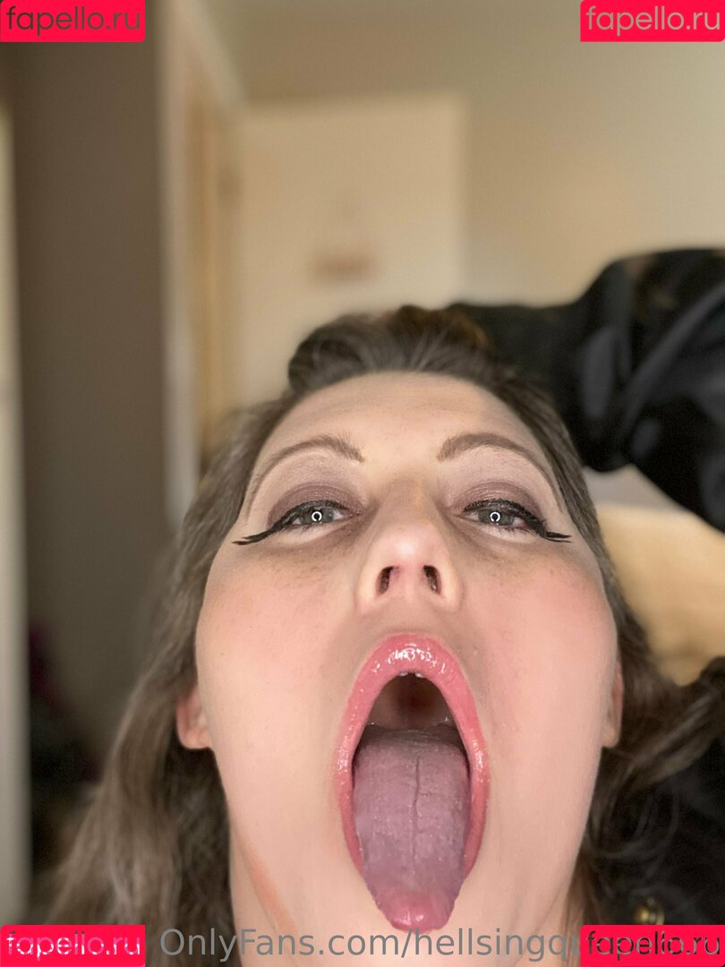 hellsingqueen666 Onlyfans Photo Gallery 