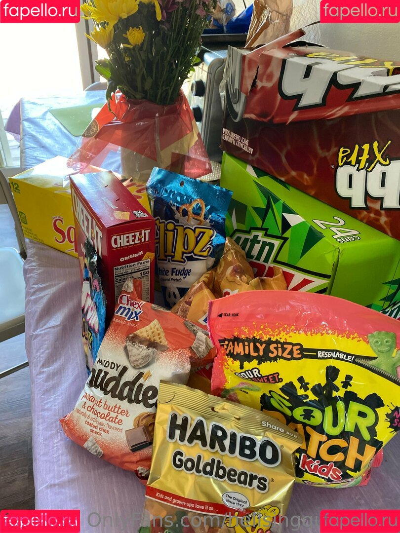 hellsingqueen666 Onlyfans Photo Gallery 