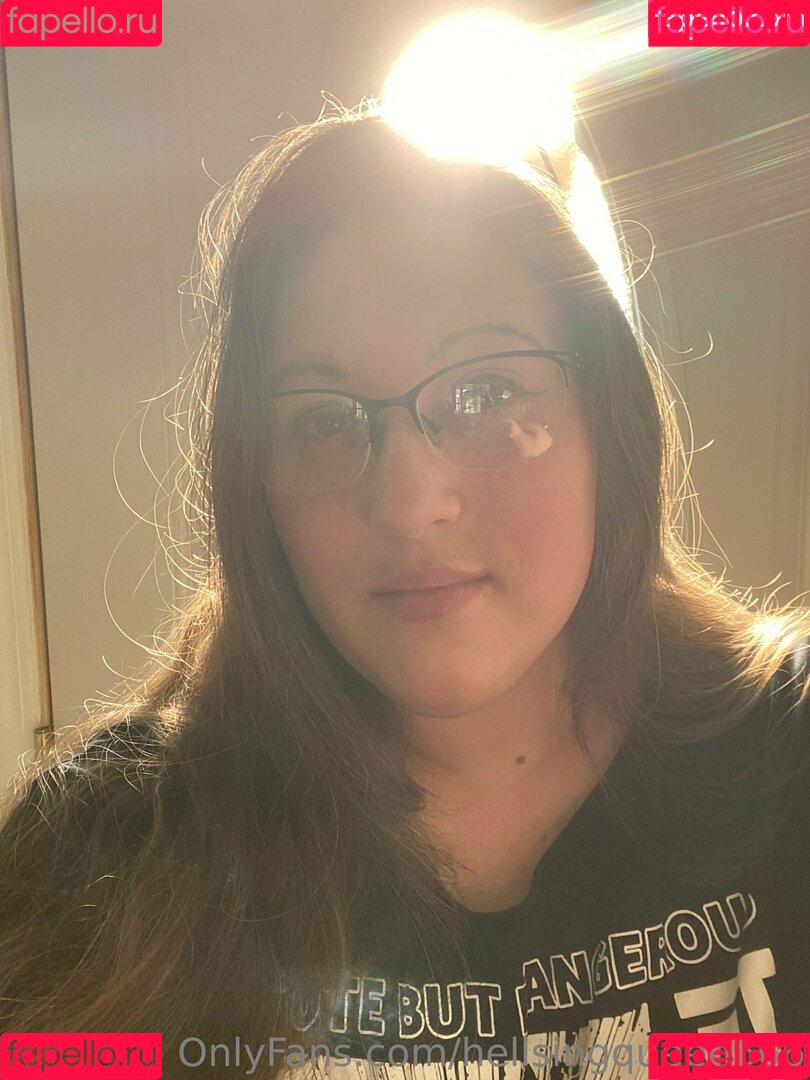 hellsingqueen666 Onlyfans Photo Gallery 