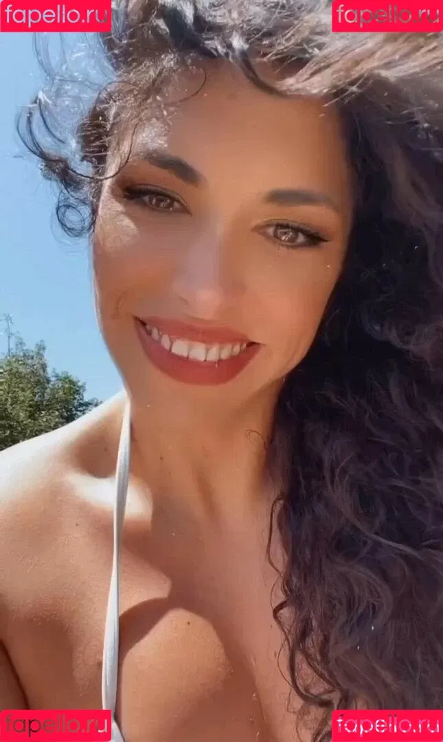 Vanessa Sofia Onlyfans Photo Gallery 