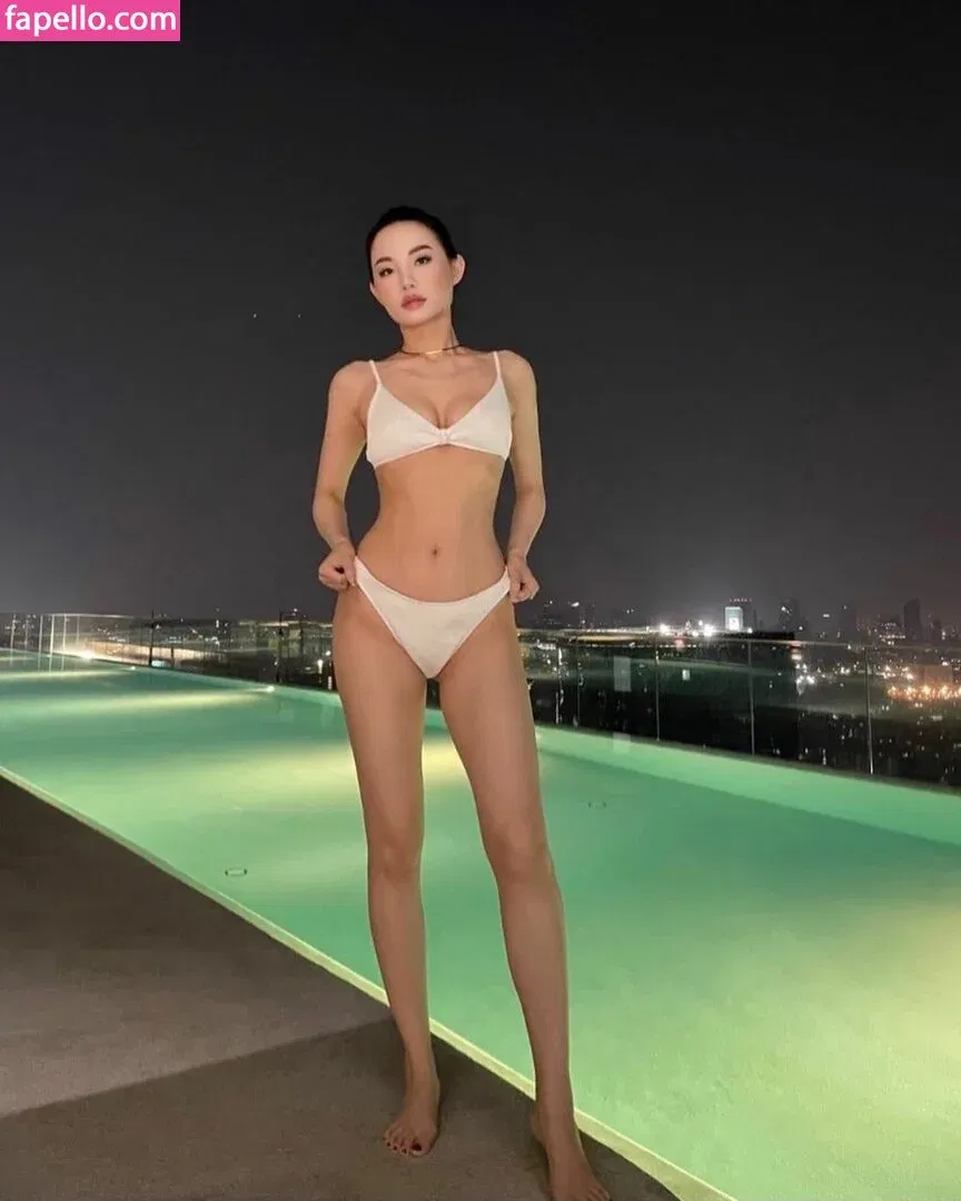 qdorap Onlyfans Photo Gallery 