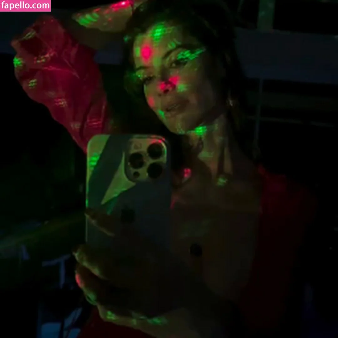 Alinne Moraes Onlyfans Photo Gallery 