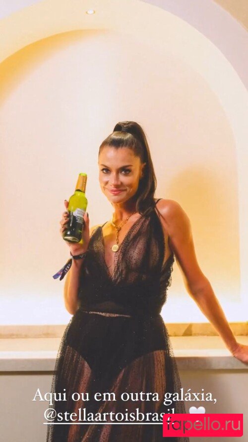 Alinne Moraes Nude Onlyfans Photo 30