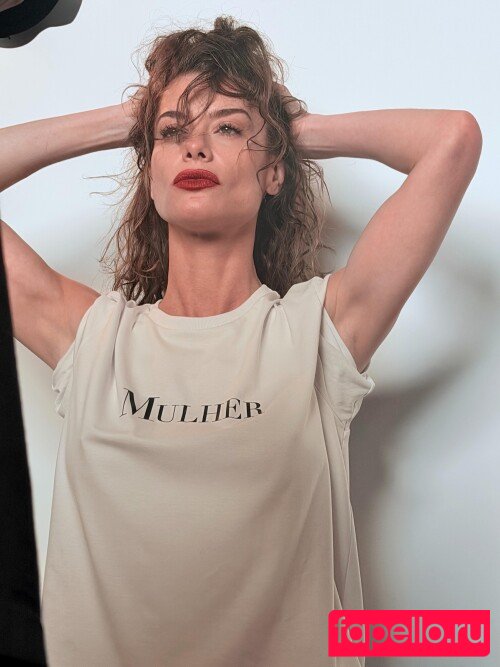 Alinne Moraes Nude Onlyfans Photo 19