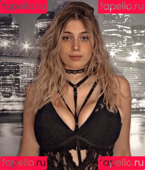 Cami Landi Onlyfans Photo Gallery 