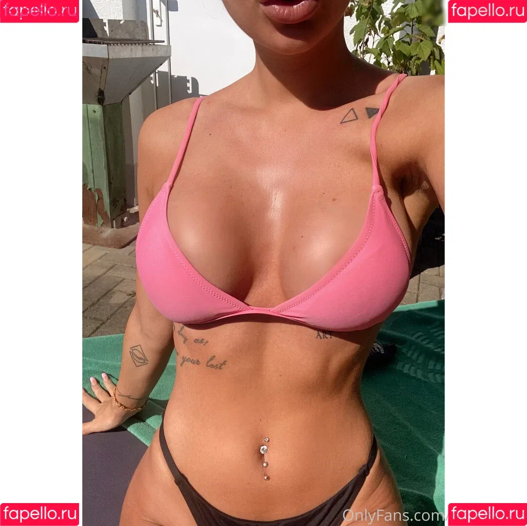 Laaatoxicaa Onlyfans Photo Gallery 