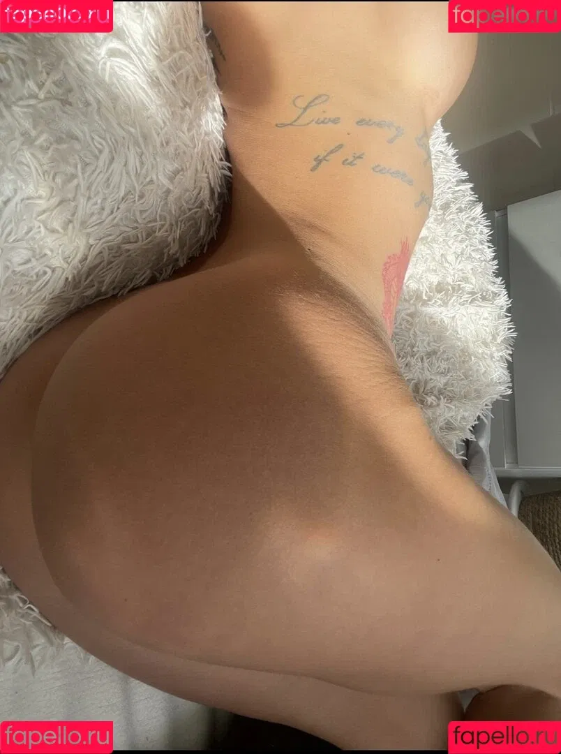 Laaatoxicaa Onlyfans Photo Gallery 