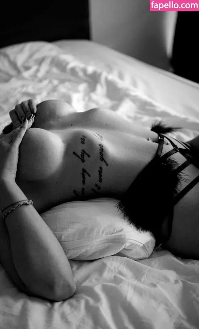 Laaatoxicaa Onlyfans Photo Gallery 