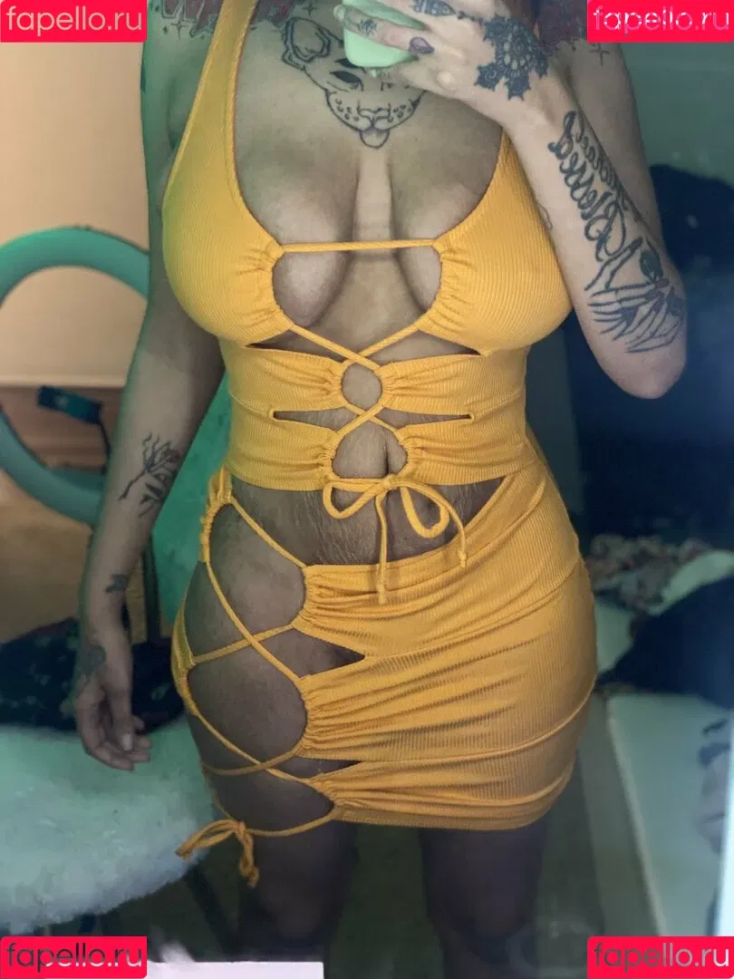 berryatnight Onlyfans Photo Gallery 
