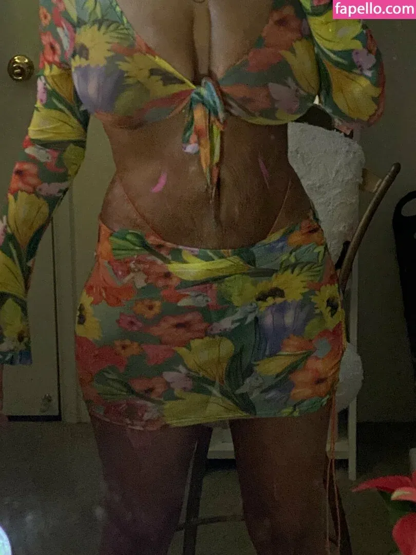 berryatnight Onlyfans Photo Gallery 