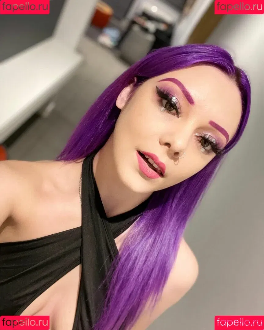 2bratty Onlyfans Photo Gallery 