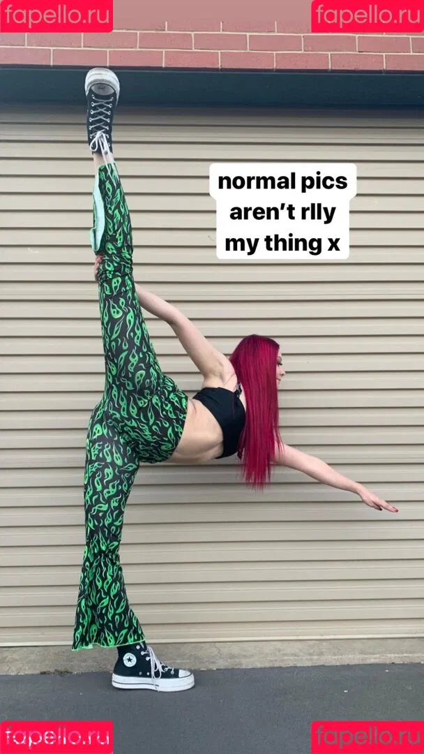 2bratty Onlyfans Photo Gallery 