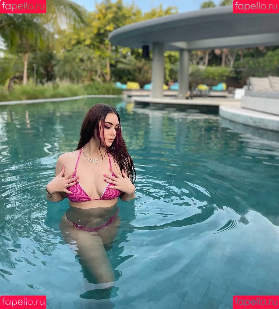 2bratty Onlyfans Photo Gallery 