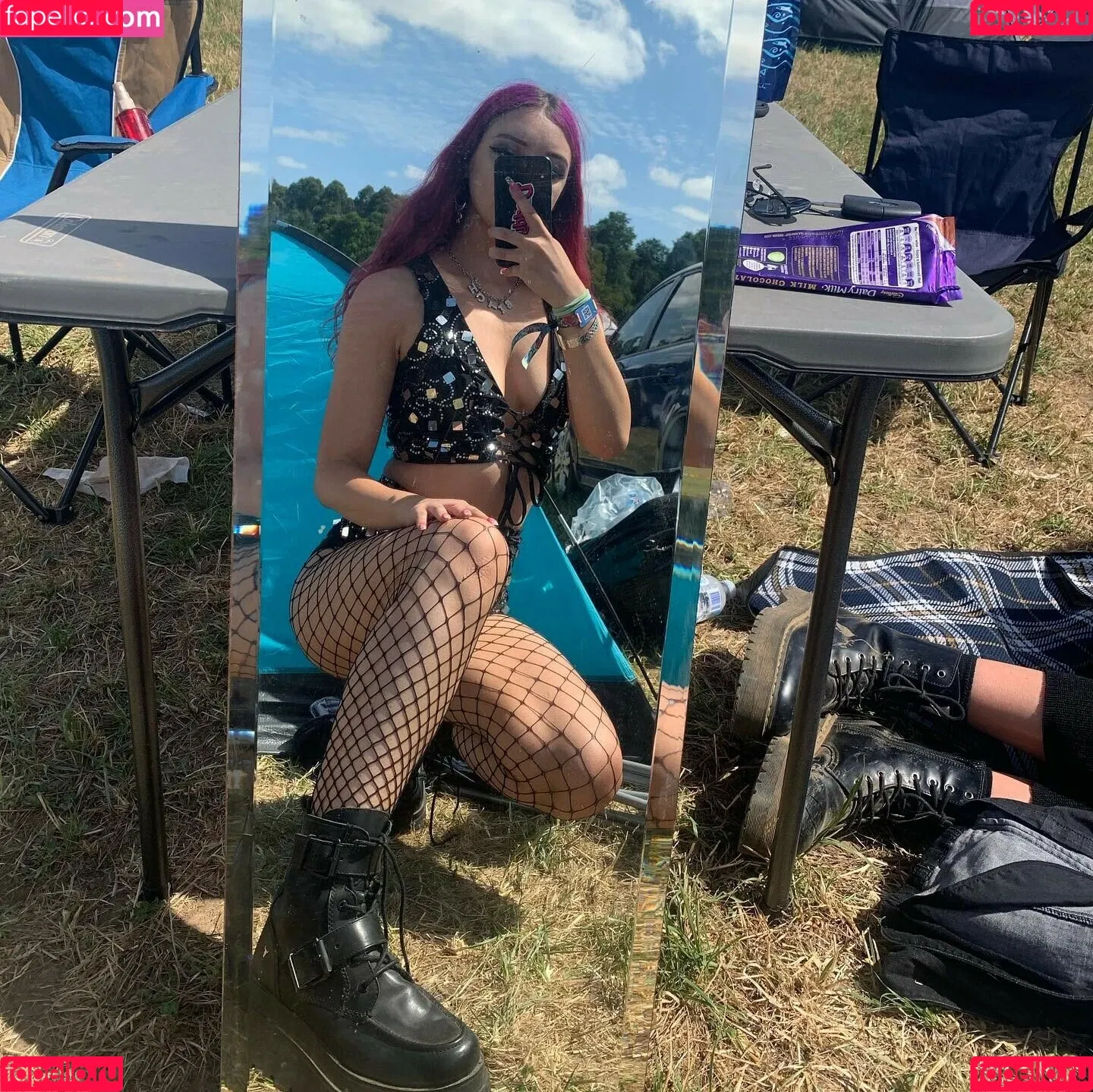 2bratty Onlyfans Photo Gallery 