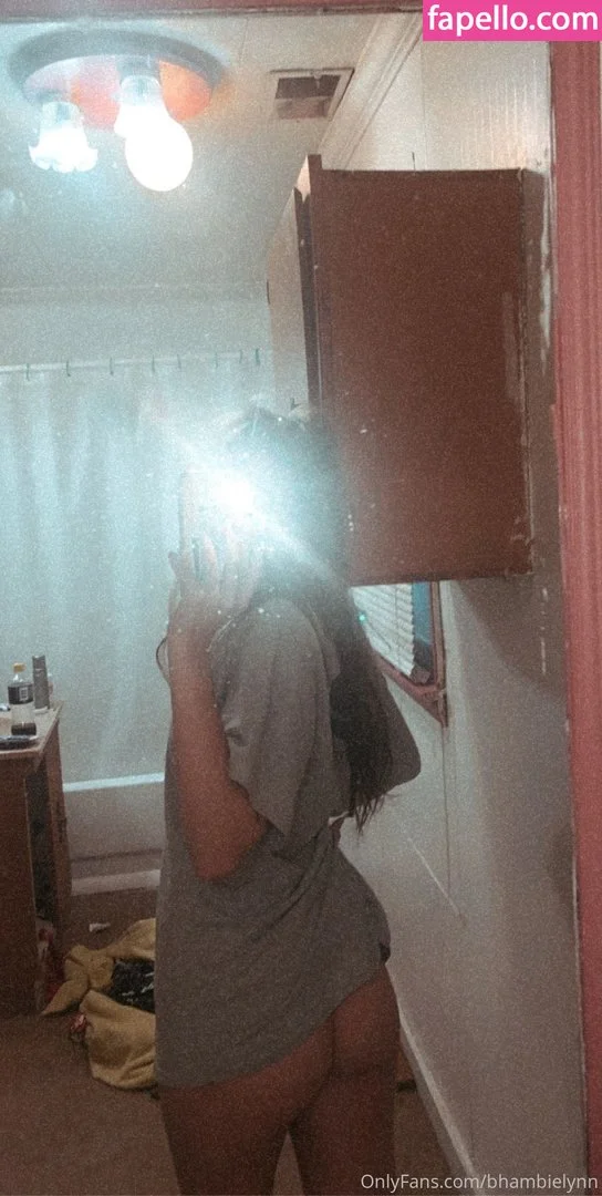 b4mb1_777 Onlyfans Photo Gallery 