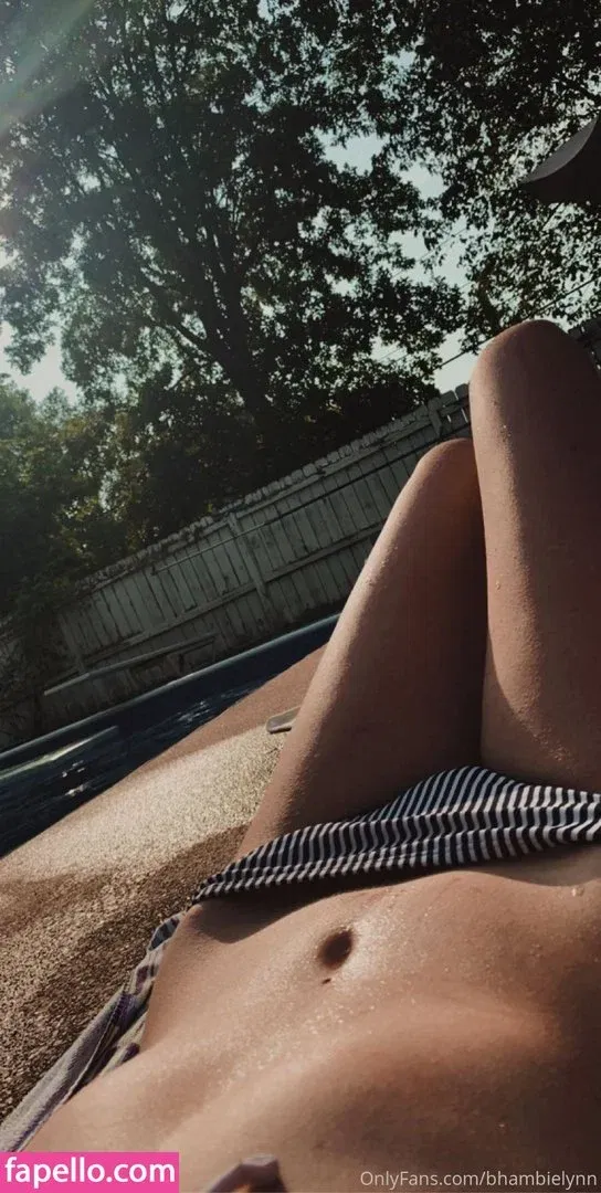 b4mb1_777 Onlyfans Photo Gallery 