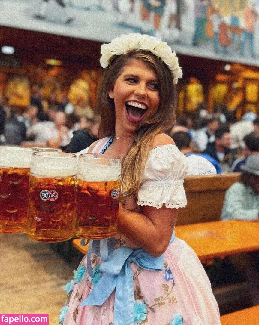 Alexandra Lauschner Onlyfans Photo Gallery 