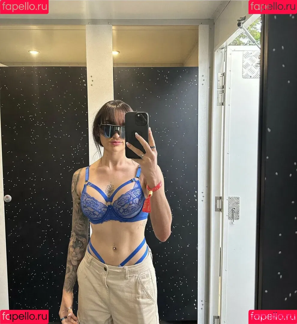 Fin.25 Onlyfans Photo Gallery 