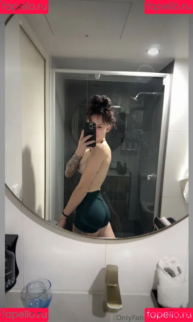 Fin.25 Onlyfans Photo Gallery 