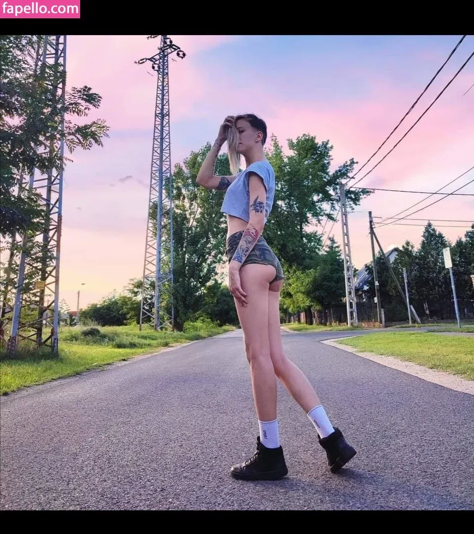 Fin.25 Onlyfans Photo Gallery 