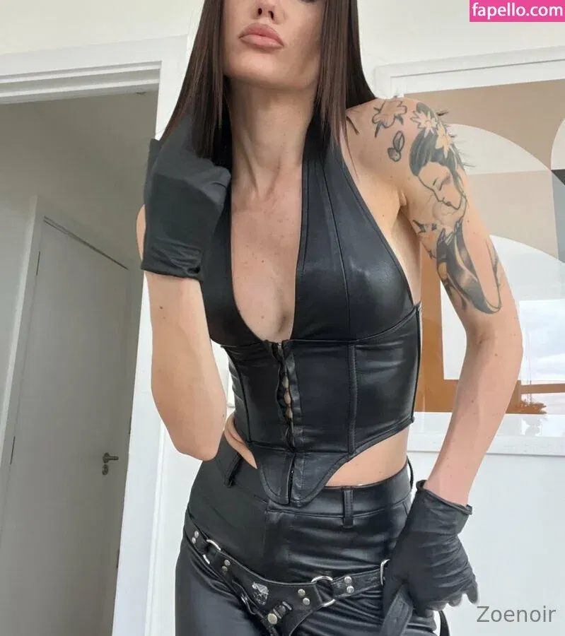 zoenoir Onlyfans Photo Gallery 