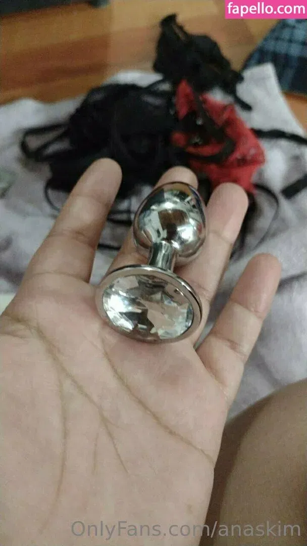 anaskim Onlyfans Photo Gallery 