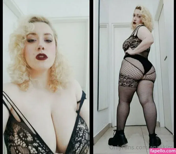 anaskim Onlyfans Photo Gallery 