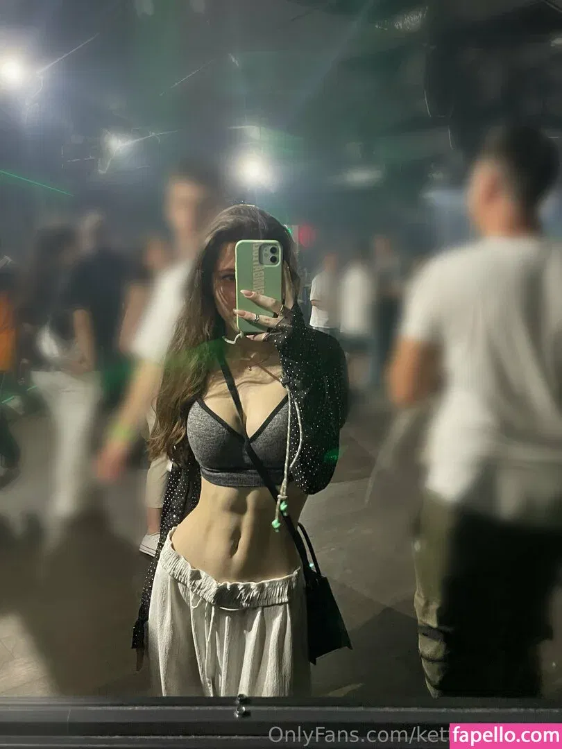 kettyaesthetic Onlyfans Photo Gallery 