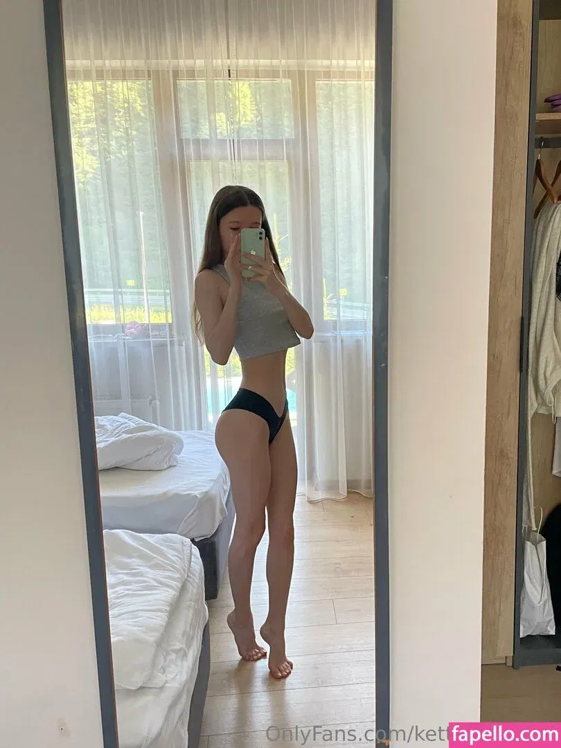 kettyaesthetic Onlyfans Photo Gallery 