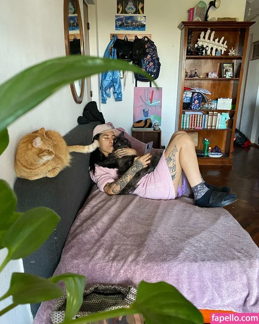 Hairy Luvo Onlyfans Photo Gallery 